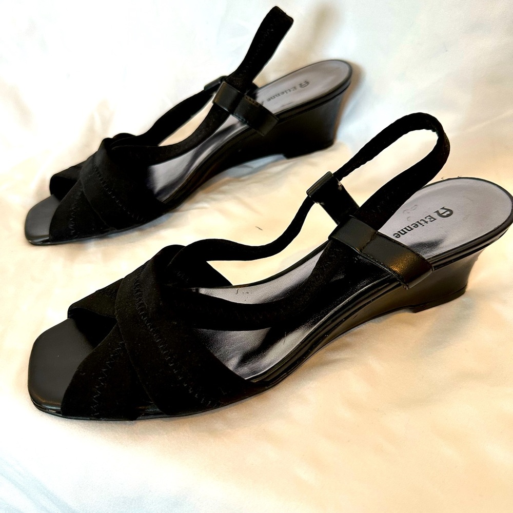 Black Open Toe Strappy Low Heel
